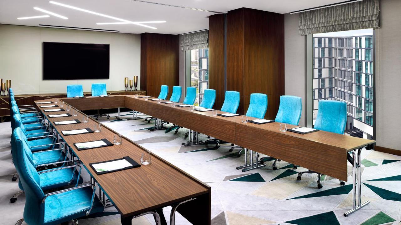 Holiday Inn Dubai Al-Maktoum Airport By Ihg Luaran gambar